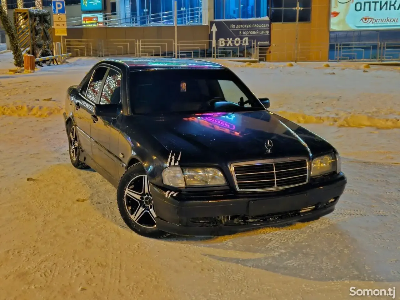 Mercedes-Benz C class 1998 · 2.0 AT