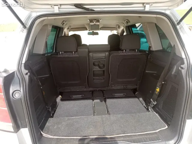 Opel Zafira 2008 · 1.8 MT