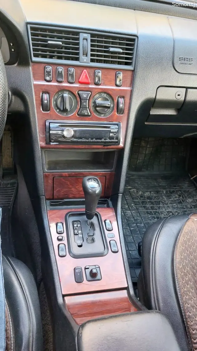 Mercedes-Benz C class 2000 · 1.8 AT
