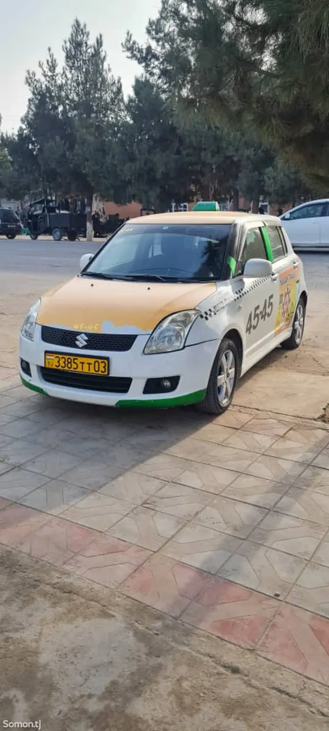 Suzuki Swift 2009 · 1.4 AT