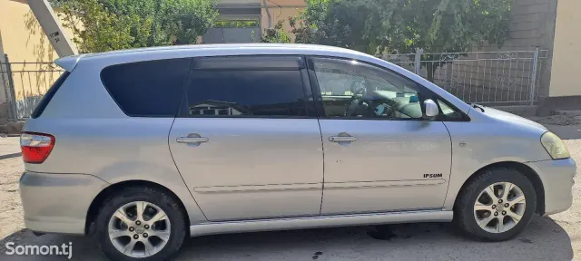 Toyota Ipsum 2008 · 2.4 AT