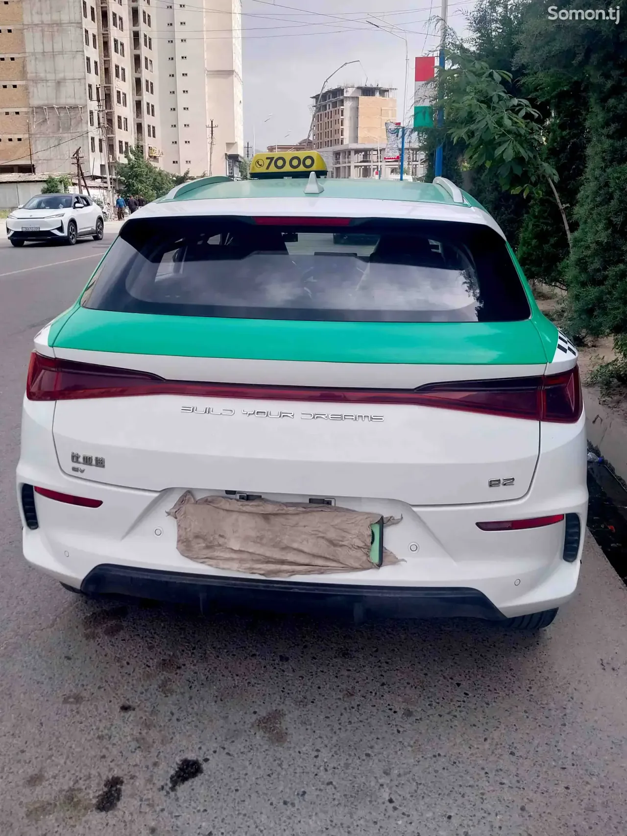 BYD E2 2023 · AMT