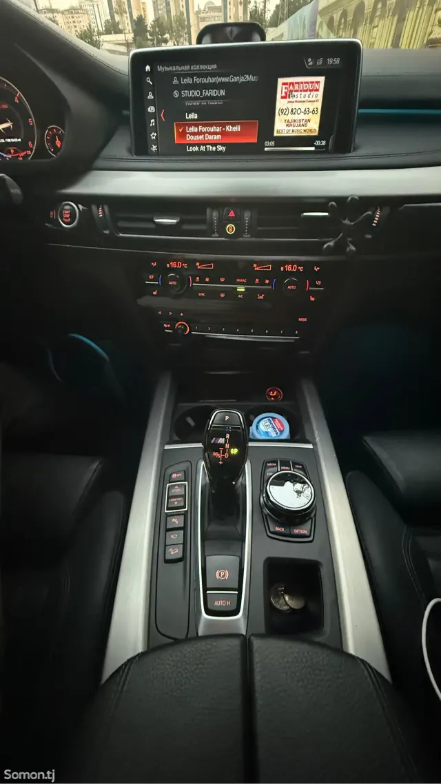 BMW X5 M 2018 · 5.0 AT