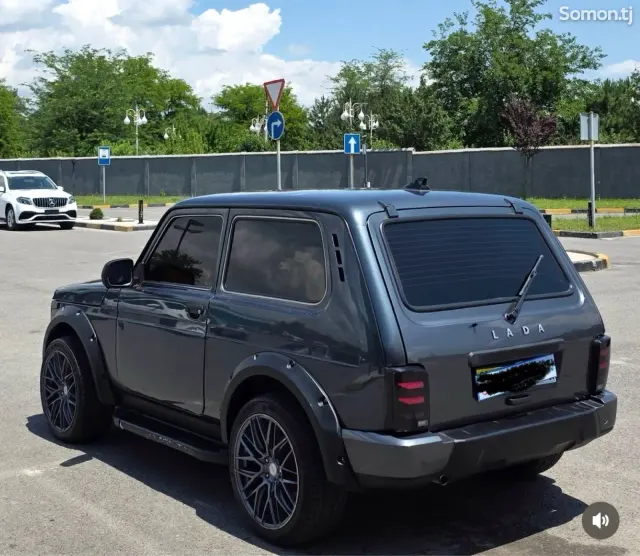 Lada (ВАЗ) Нива 2018 · 1.7 MT