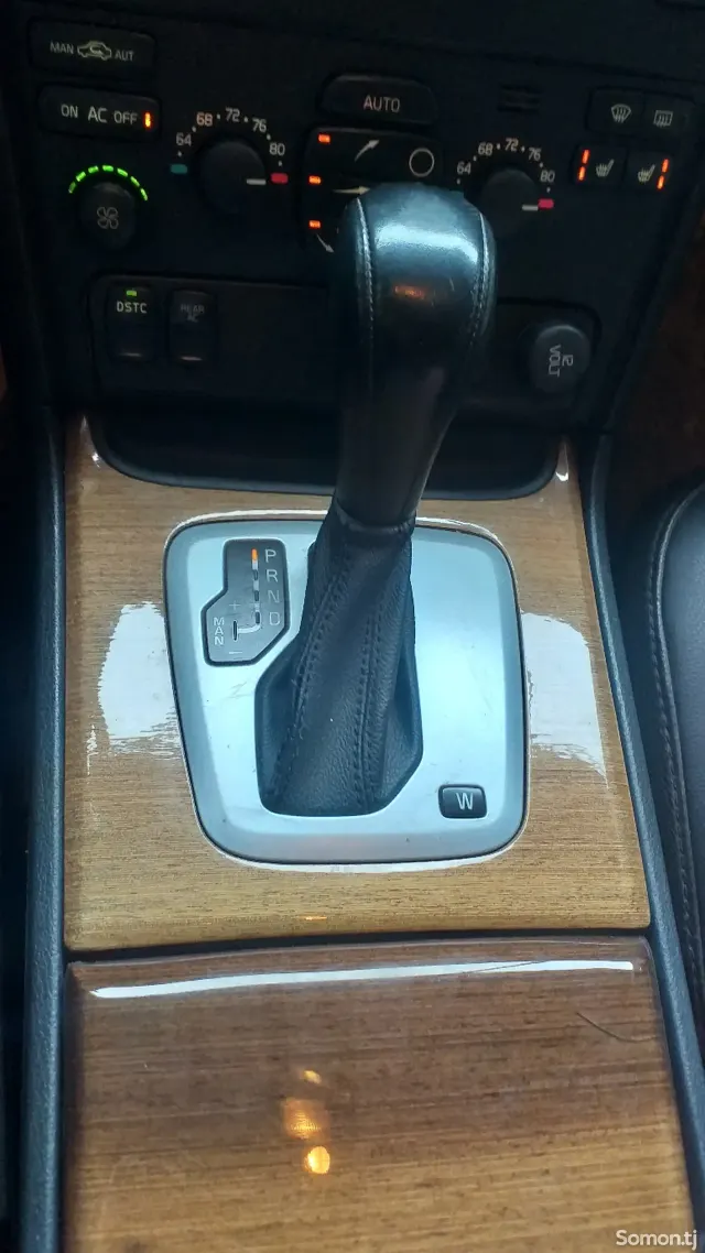Volvo XC90 2004 · 2.5 AT