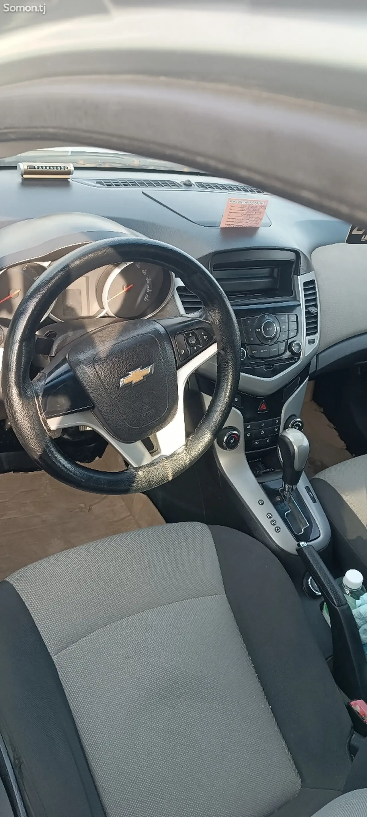 Chevrolet Cruze 2011 · 1.8 AT