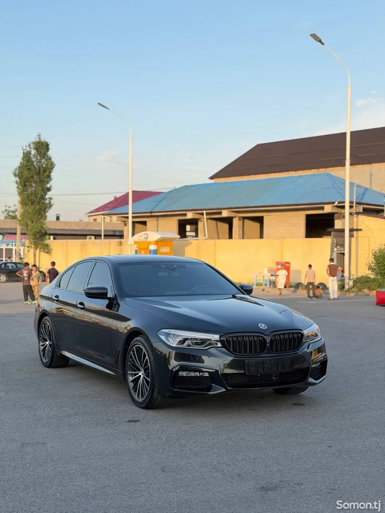 BMW 5 series 2017 · 2.0 AT