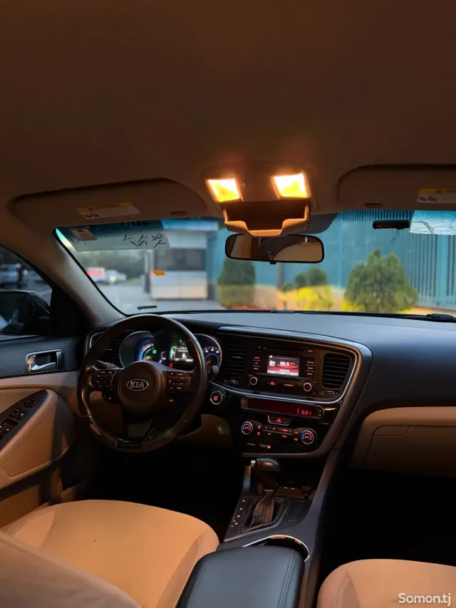Kia K series 2014 · 2.4 AT