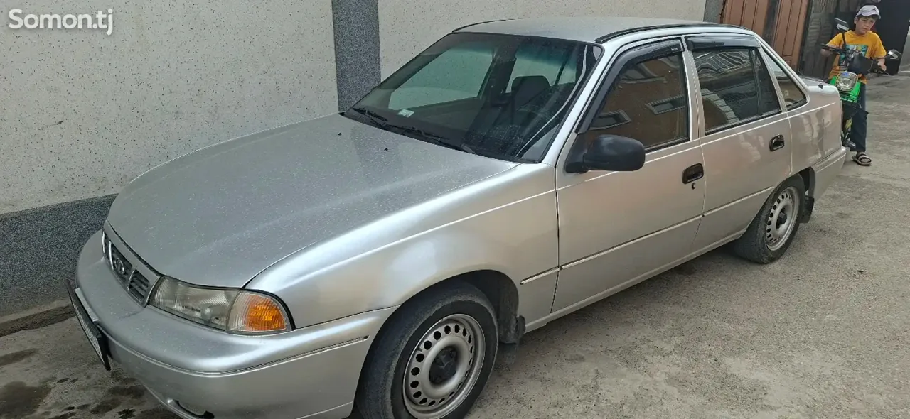 Daewoo Nexia 1996 · 1.6 MT