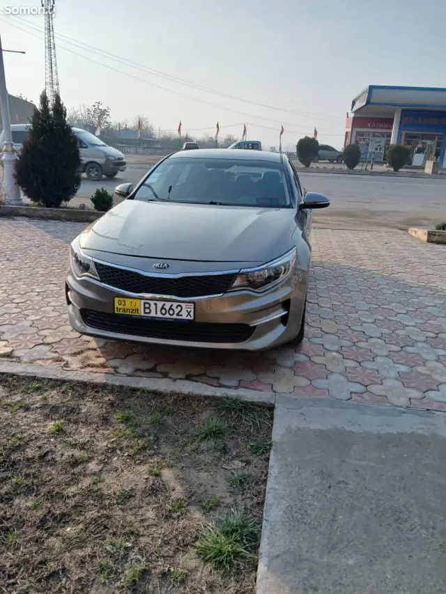 Kia Optima 2016 · 2.4 AT