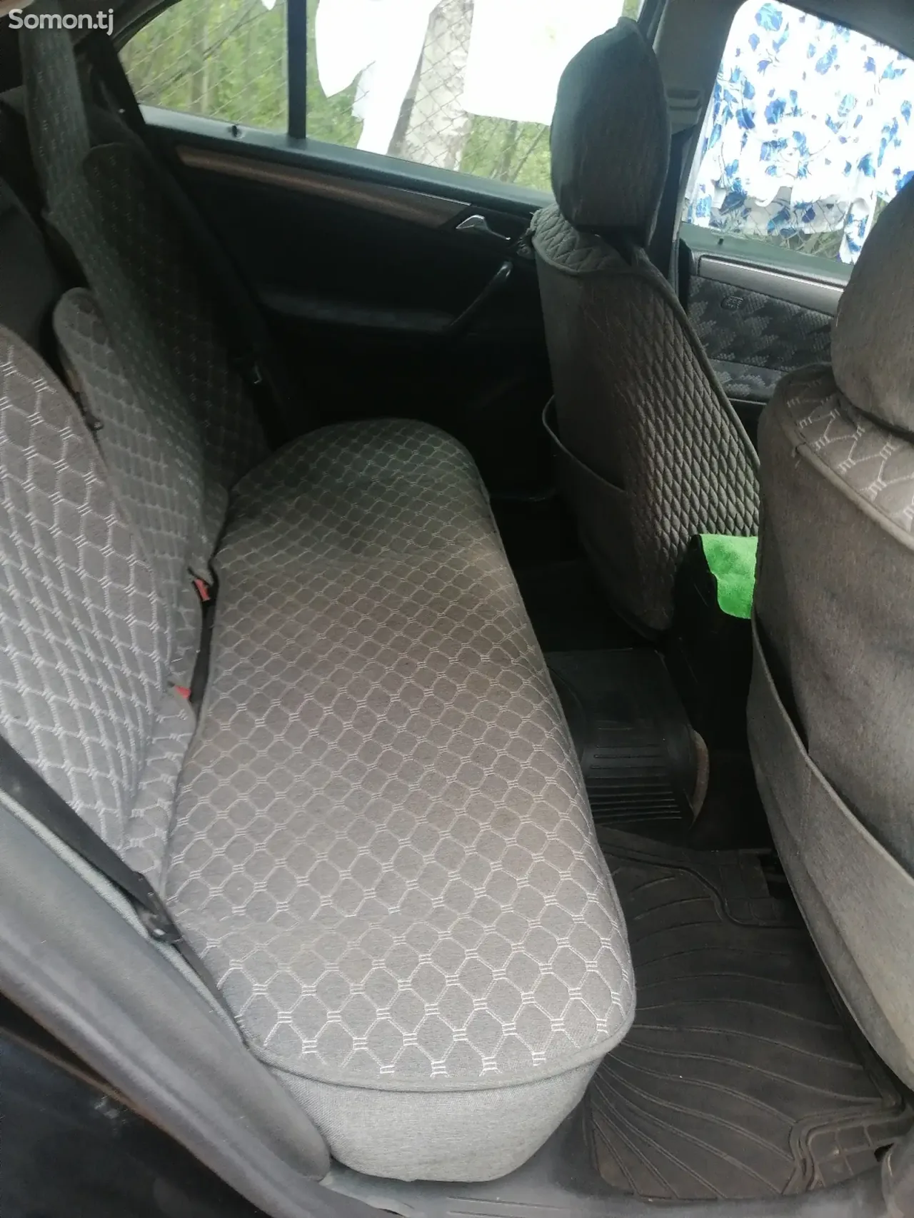 Mercedes-Benz C class 2004 · 2.0 MT