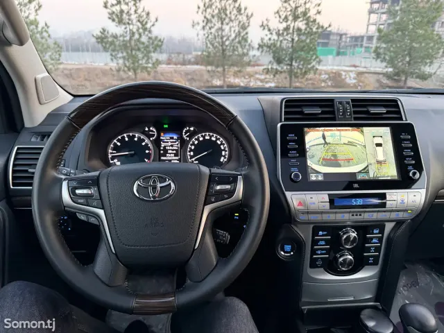 Toyota Land Cruiser Prado 2024 · 4.0 AT