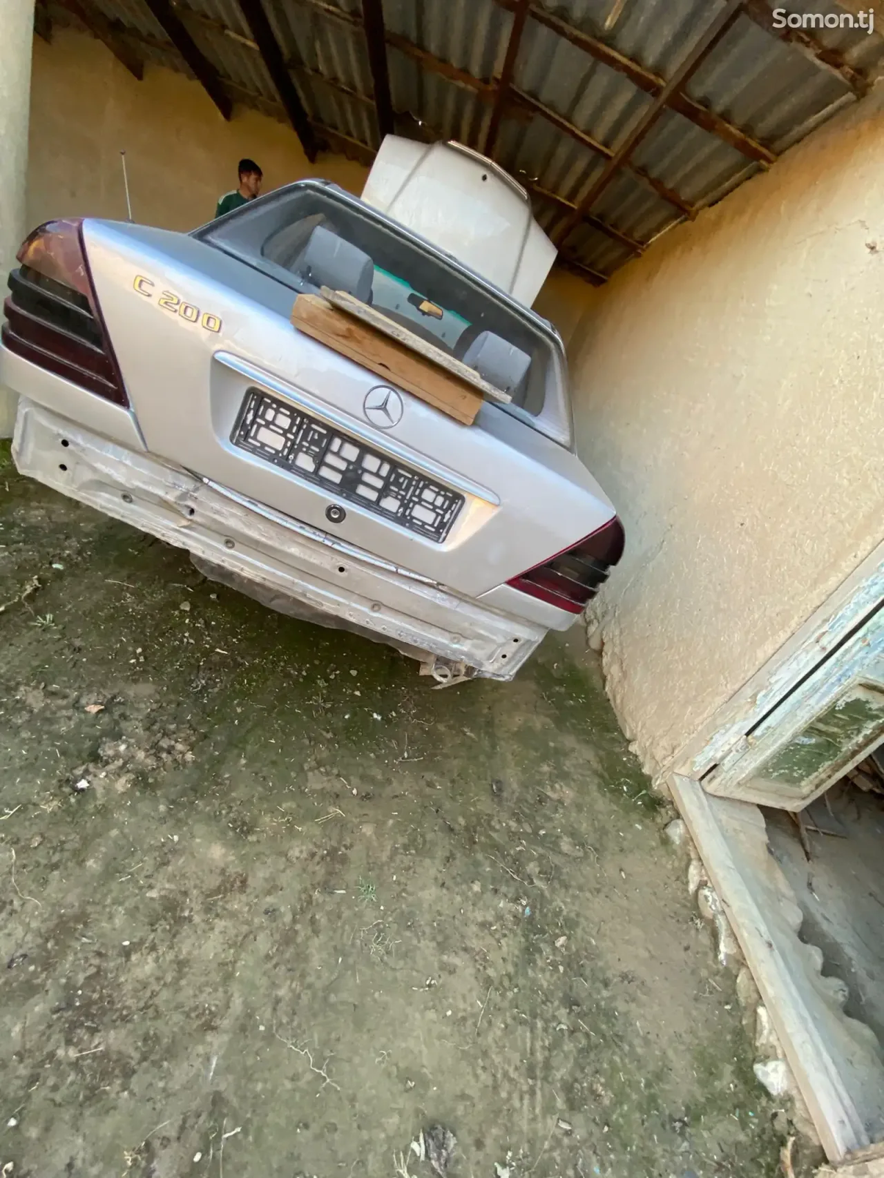 Mercedes-Benz C class 1996 · 2.0 MT