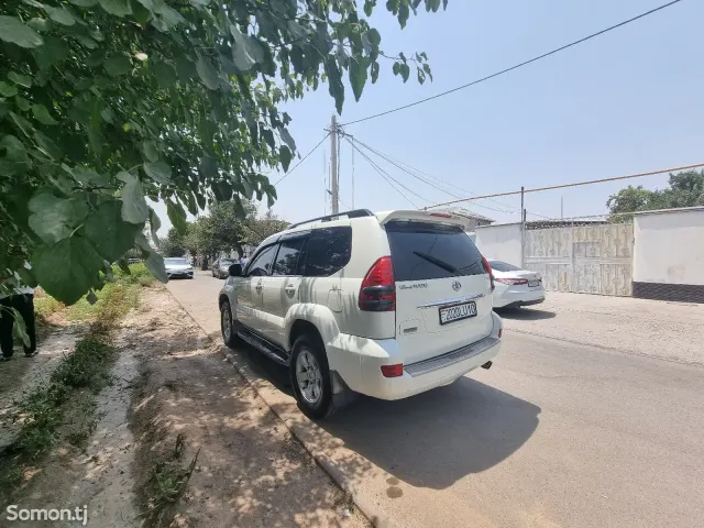 Toyota Land Cruiser Prado 2008 · 4.0 AT
