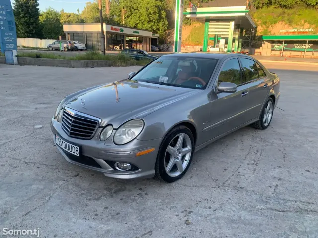 Mercedes-Benz E class 2009 · 3.5 AT