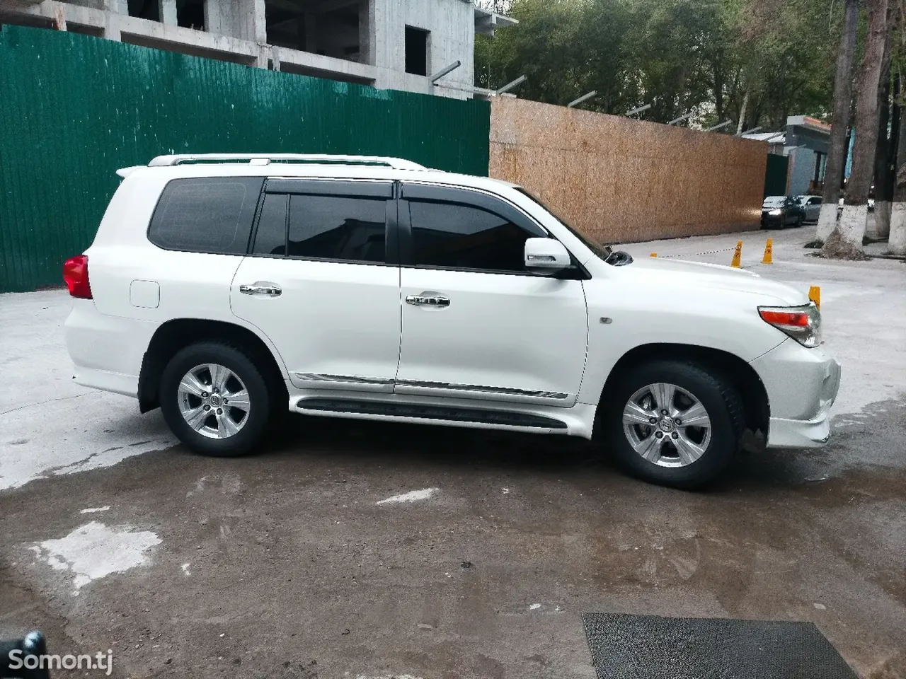 Toyota Land Cruiser 2012 · 4.0 AT