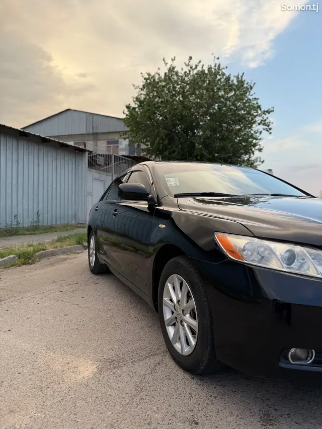 Toyota Camry 2007 · 2.4 AT