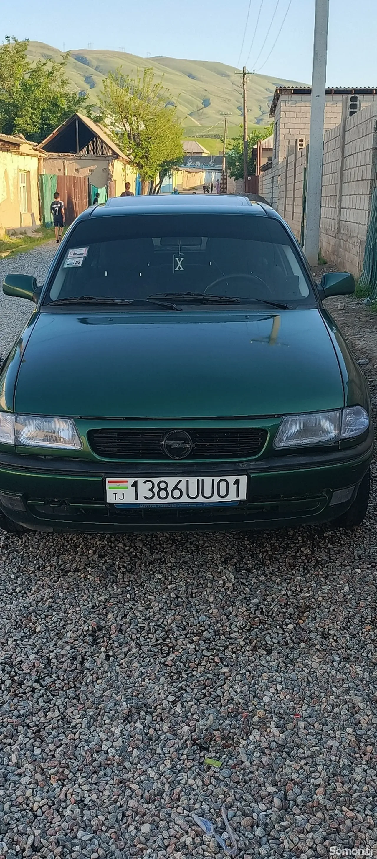 Opel Astra F 1996 · 1.6 MT