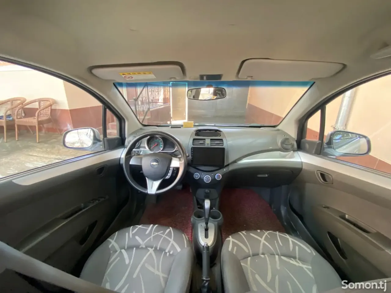 Chevrolet Spark 2015 · 1.1 AT