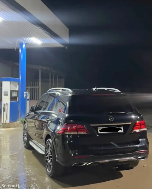 Mercedes-Benz GLE class 2016 · 3.5 AT