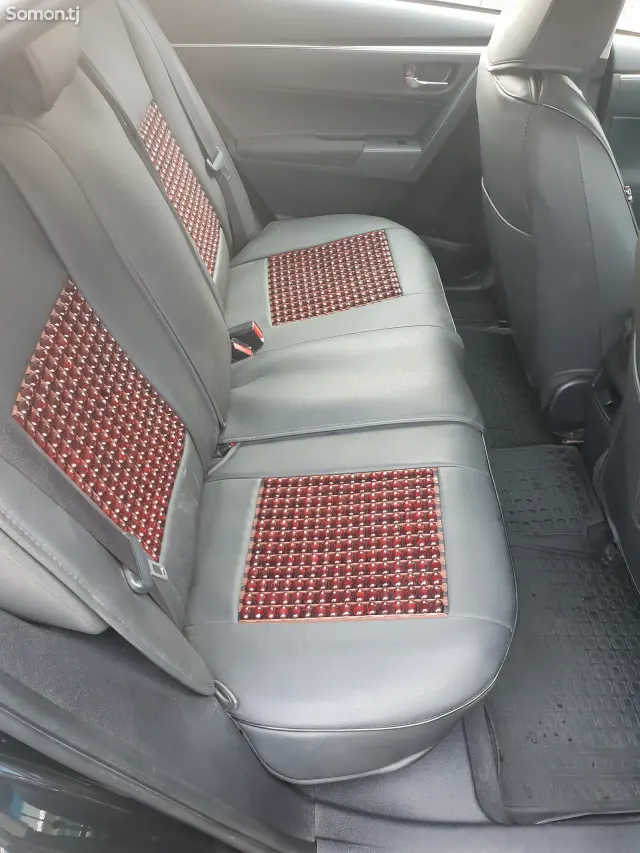 Toyota Corolla 2016 · 1.8 AT