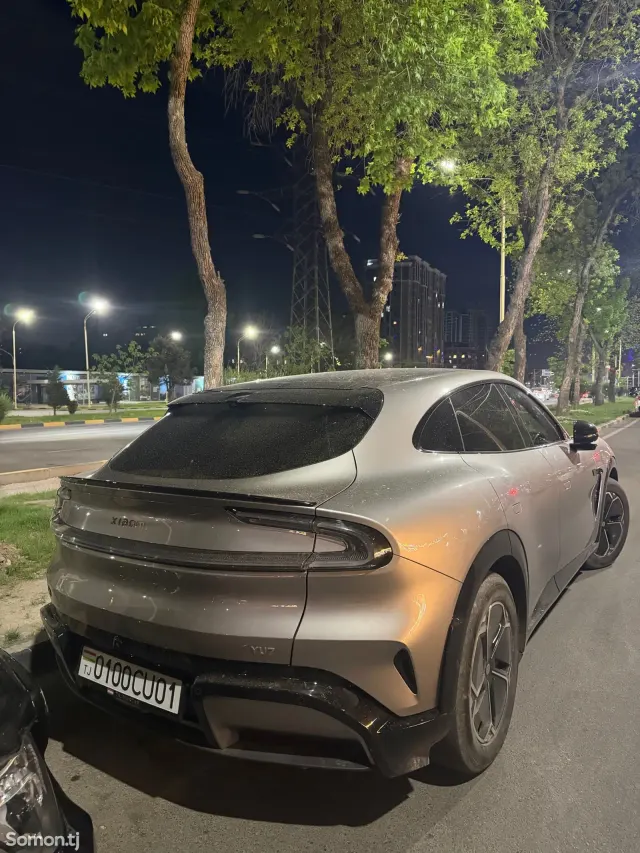 Xiaomi SU7 2025 · 3.5 AT
