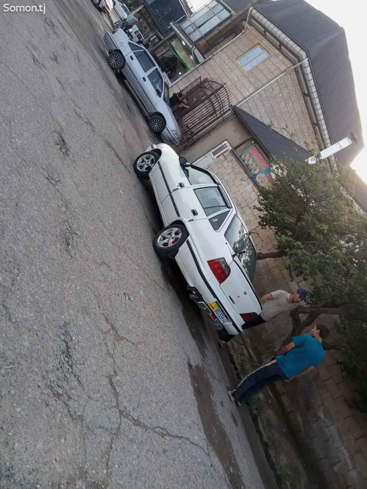 Daewoo Nexia 1994 · 1.6 MT