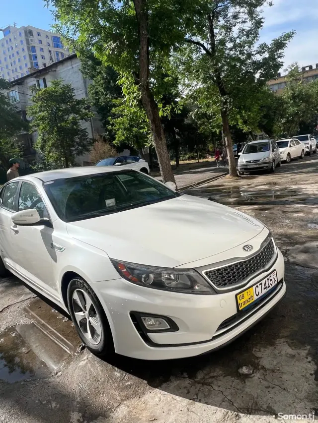 Kia Optima 2015 · 2.4 AT