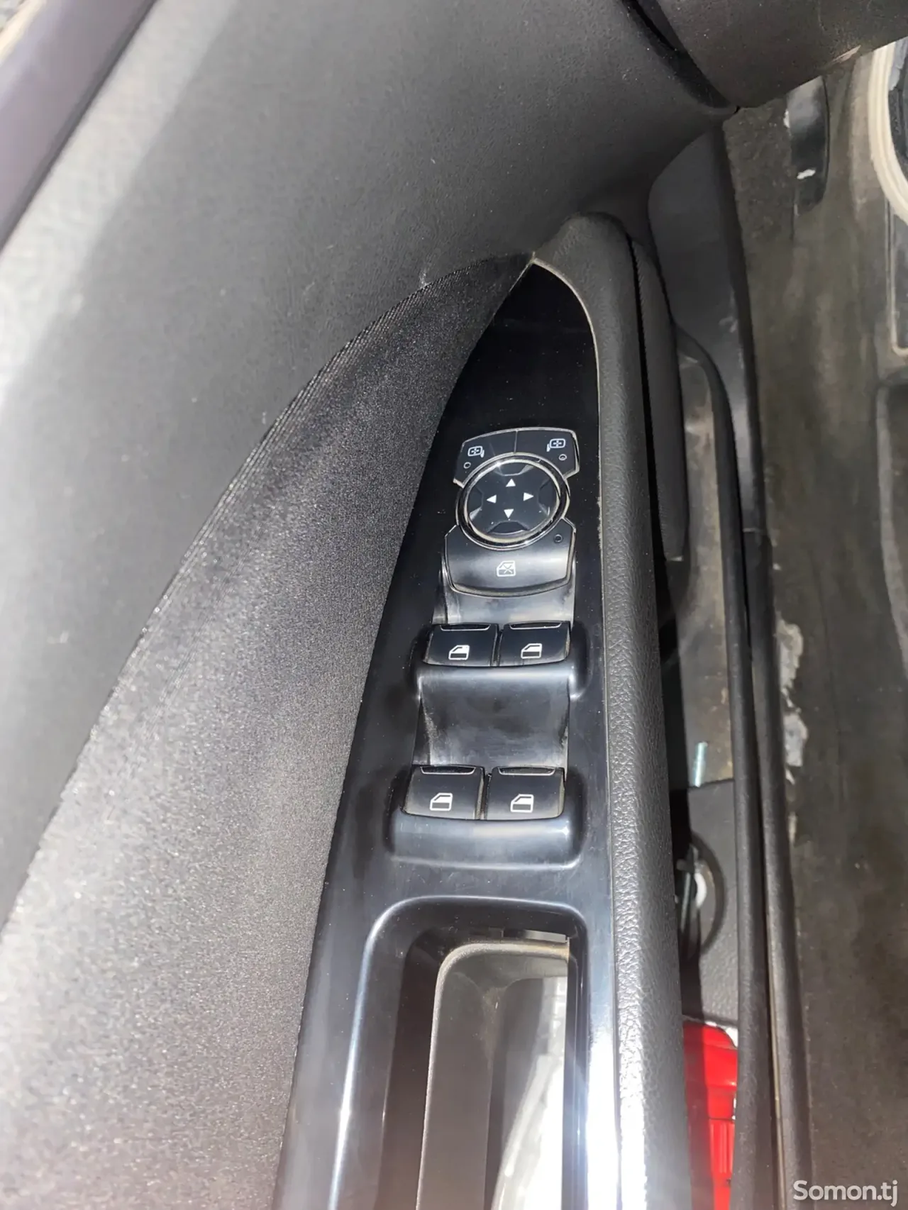 Ford Fusion 2015 · 2.0 AT