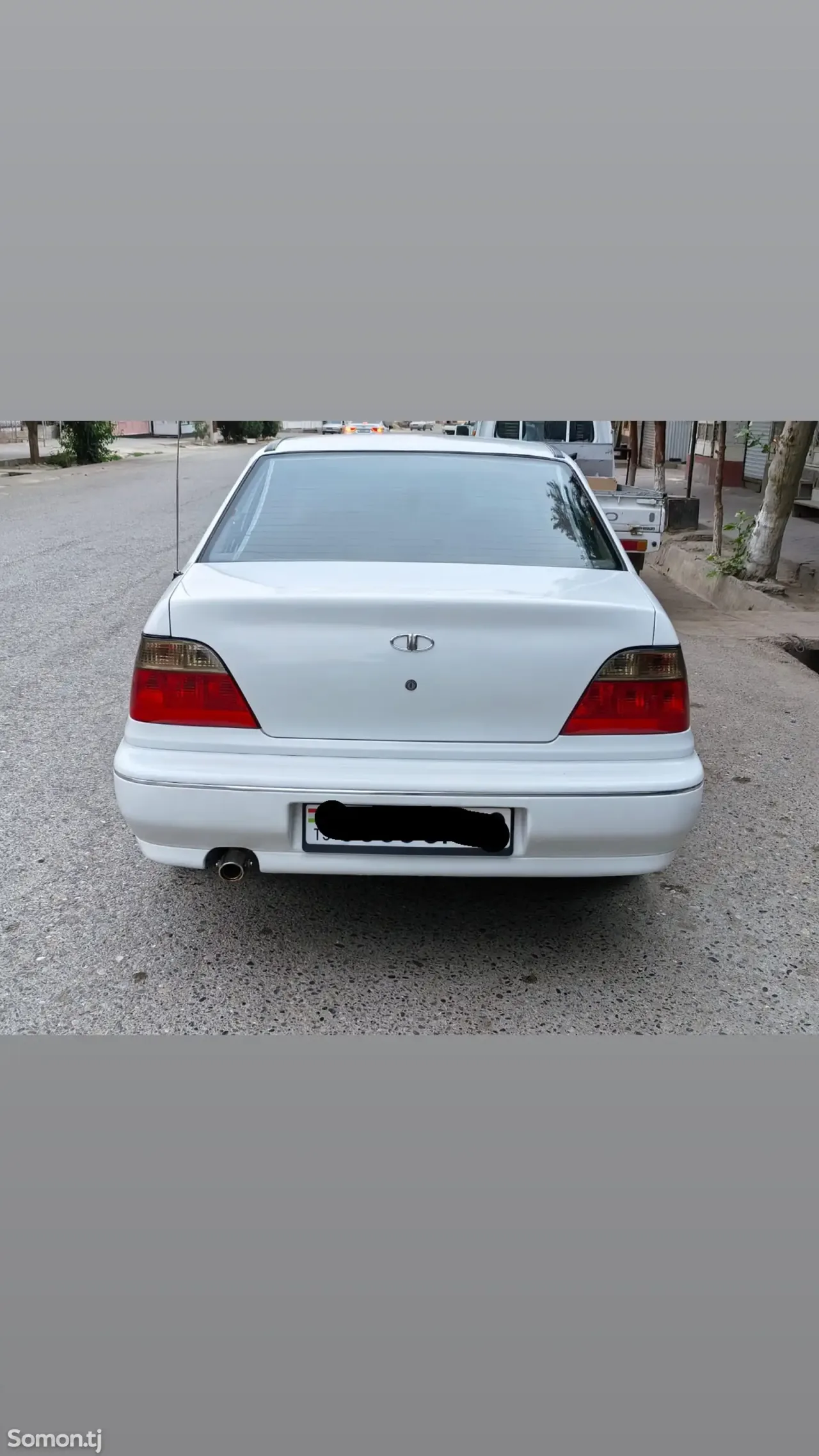 Daewoo Nexia 1995 · 1.6 MT