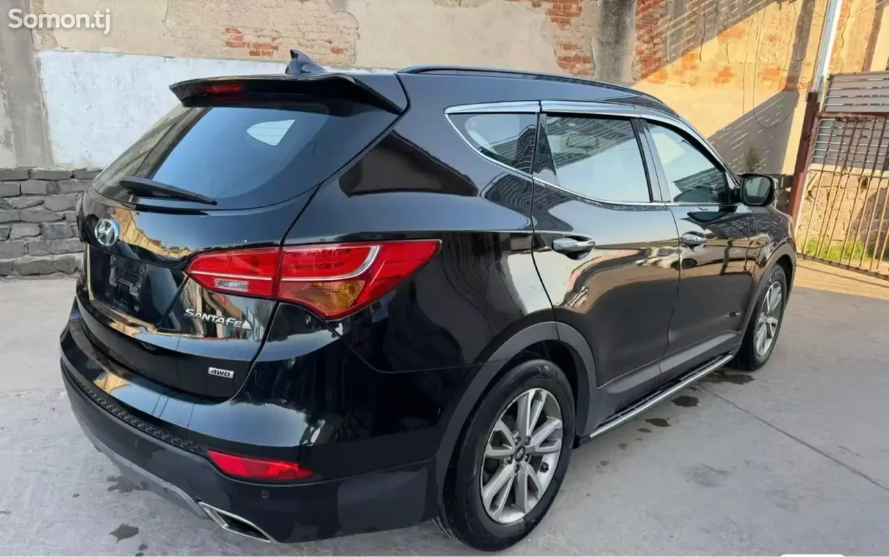 Hyundai Santa Fe 2014 · 2.4 AT