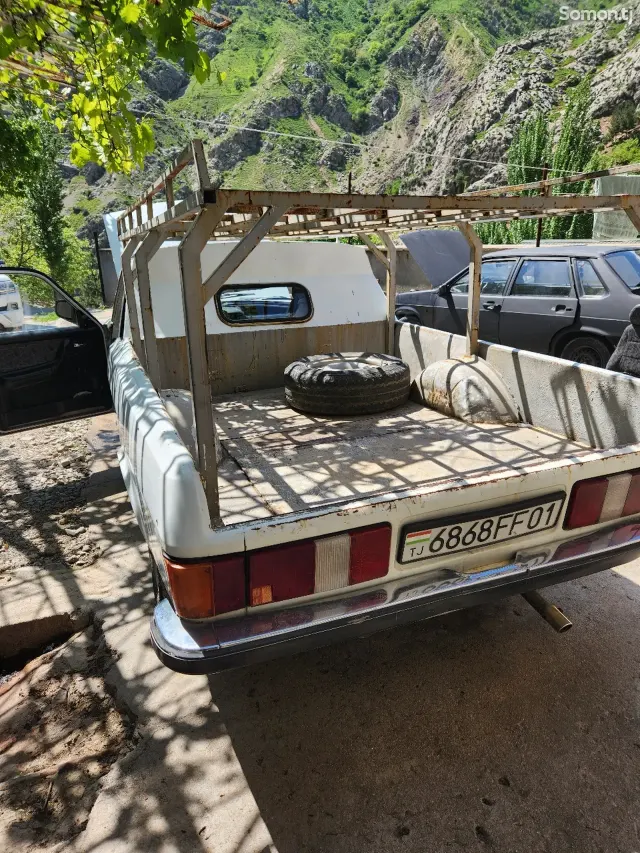 ГАЗ 3102 2002 · 2.4 MT