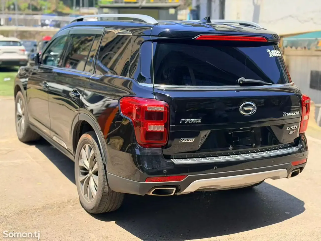 GAC Trumpchi GS8 2016 · 2.0 AT
