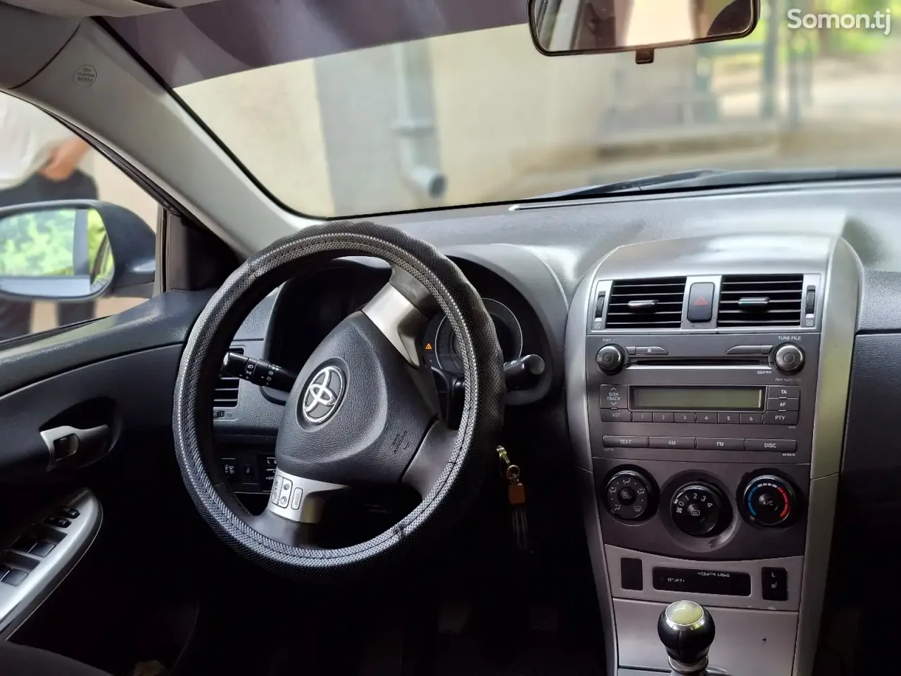 Toyota Corolla 2010 · 1.8 MT