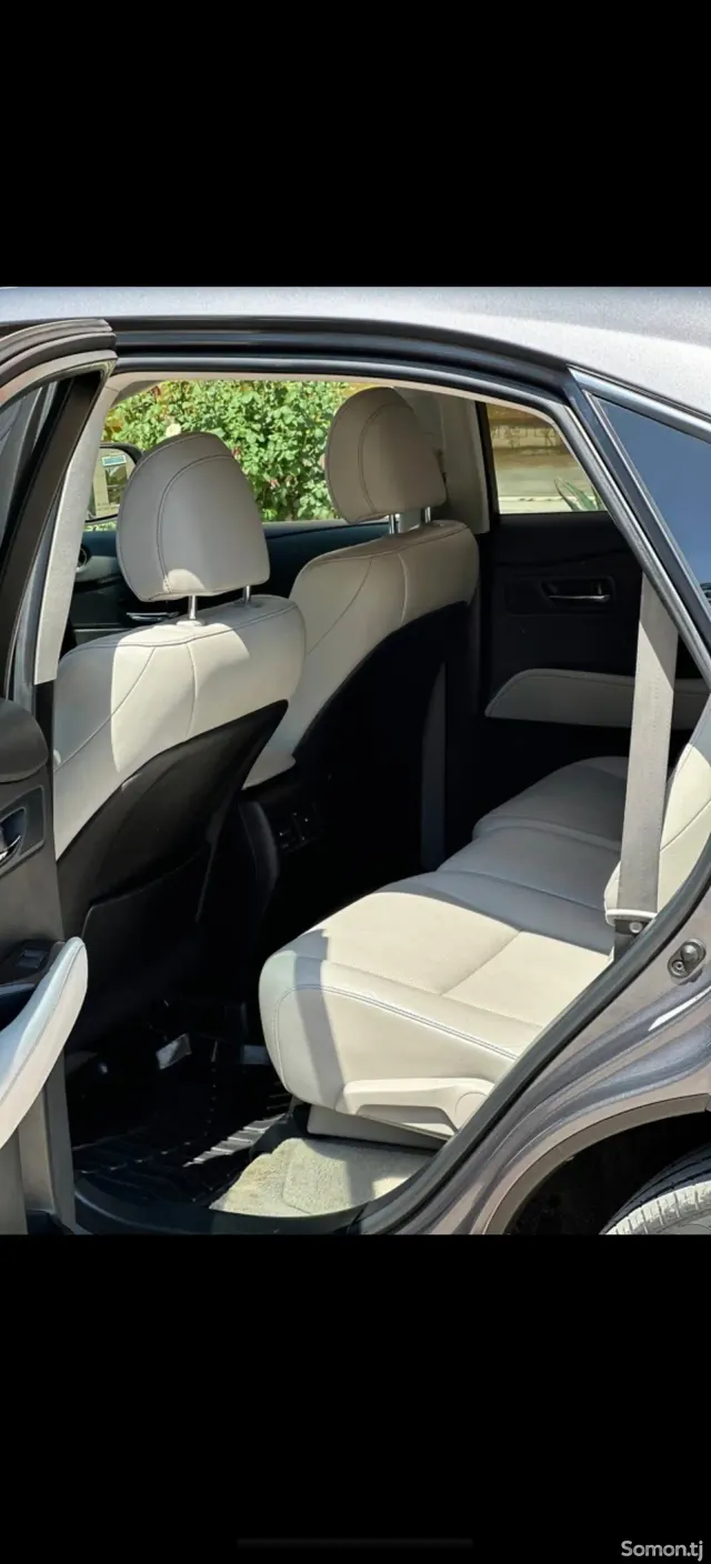 Lexus RX series 2015 · 4.5 AT