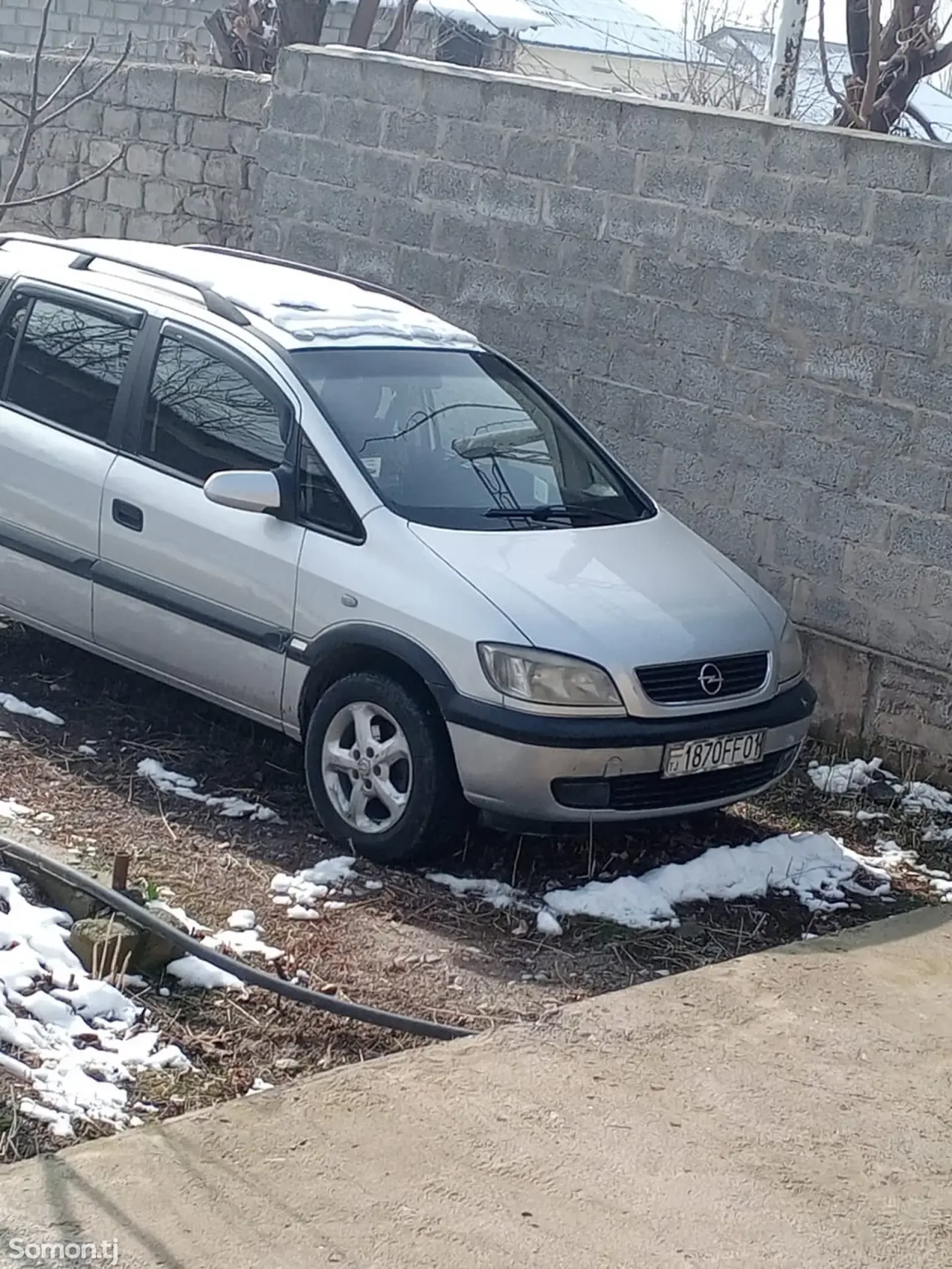 Opel Zafira 2000 · 1.8 MT