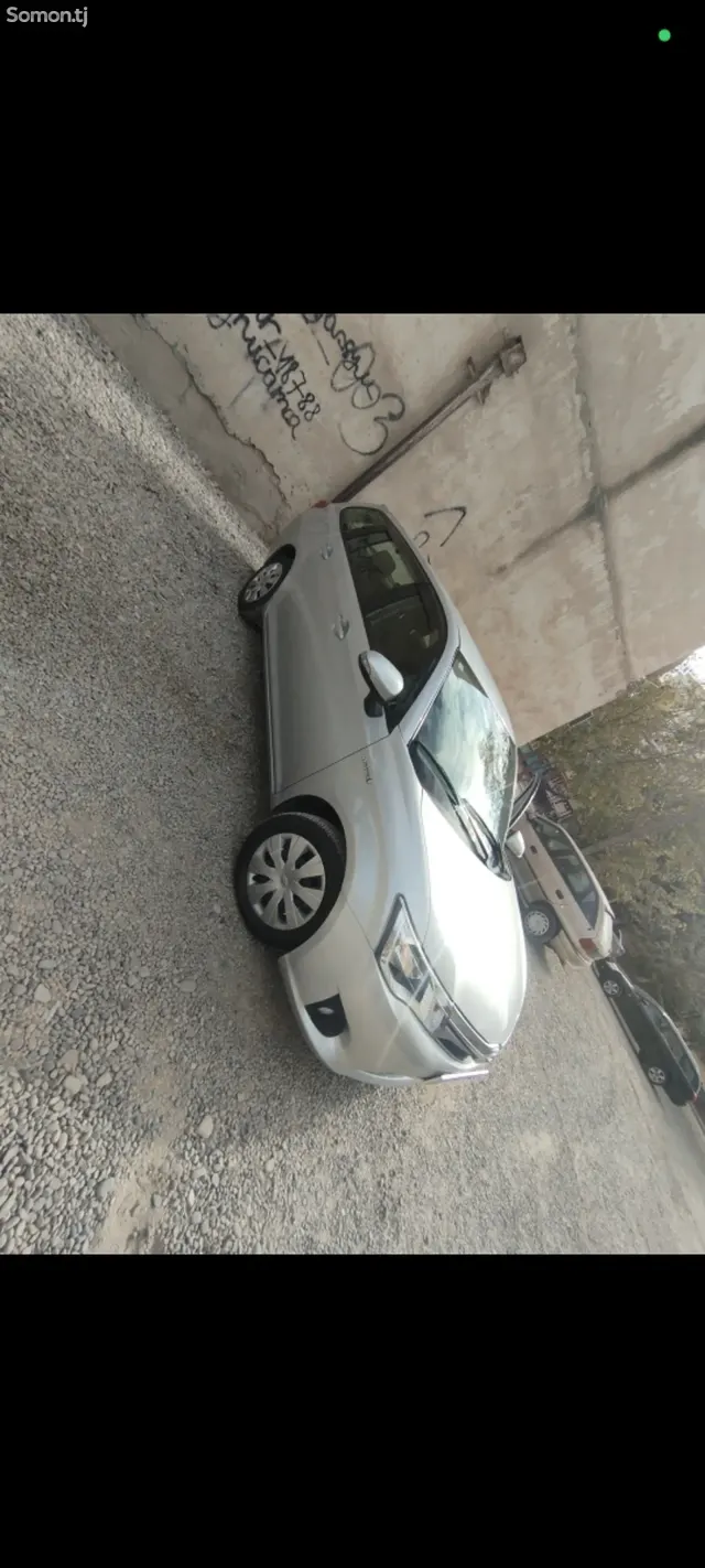 Toyota Fielder 2014 · 1.5 AT