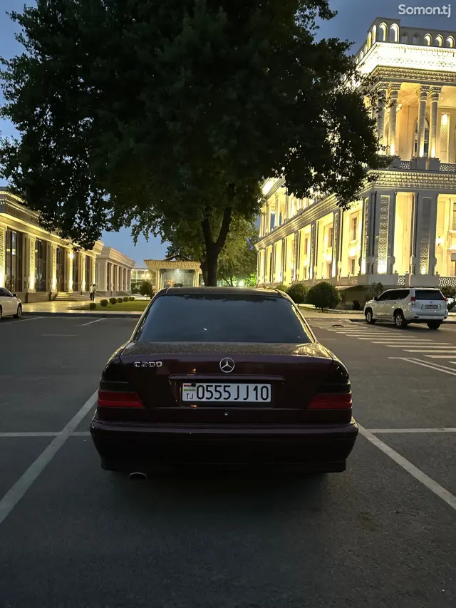 Mercedes-Benz C class 1999 · 2.0 AT