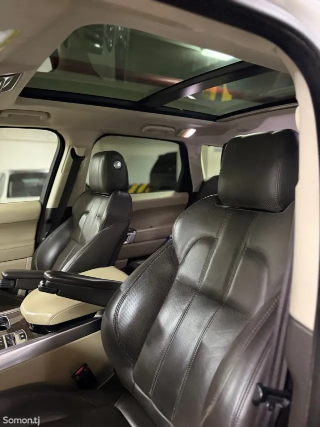 Land Rover Range Rover Sport 2014 · 3.0 AT