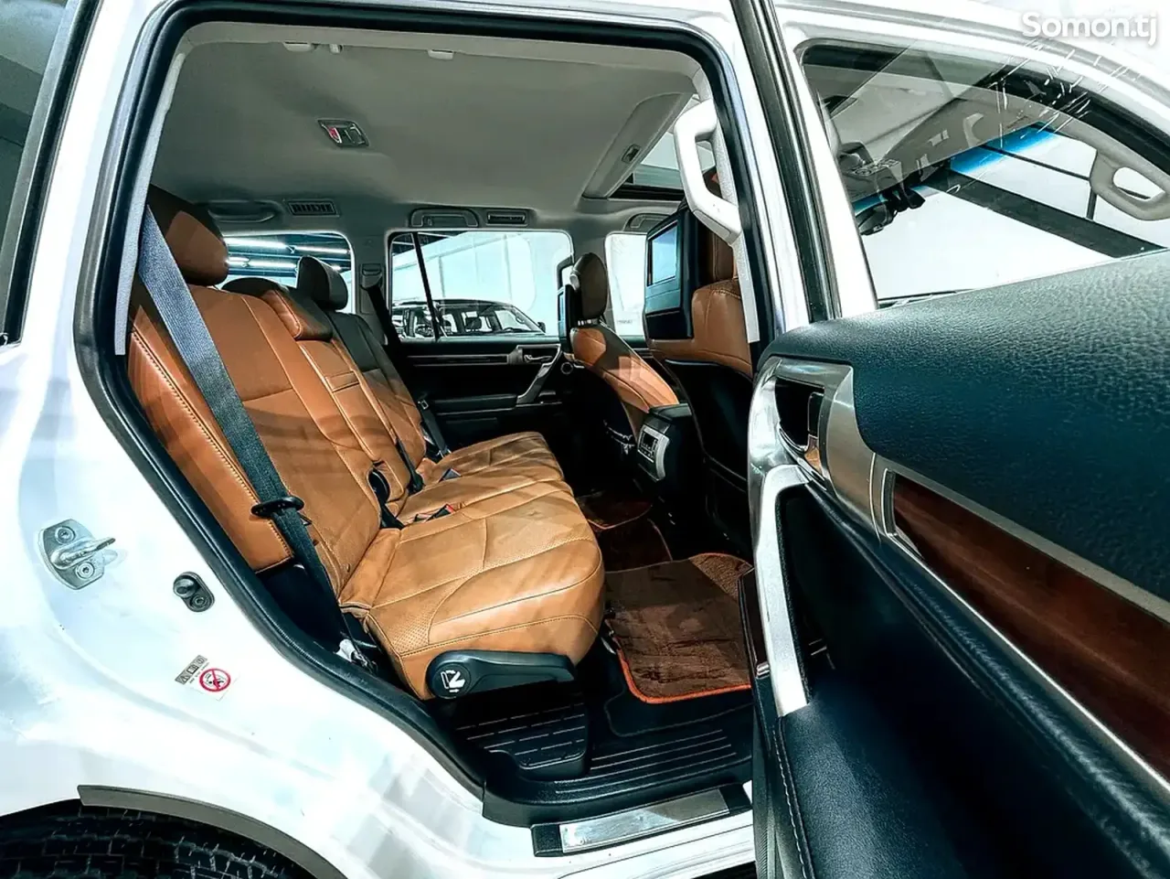 Lexus GX series 2015 · 4.6 AT