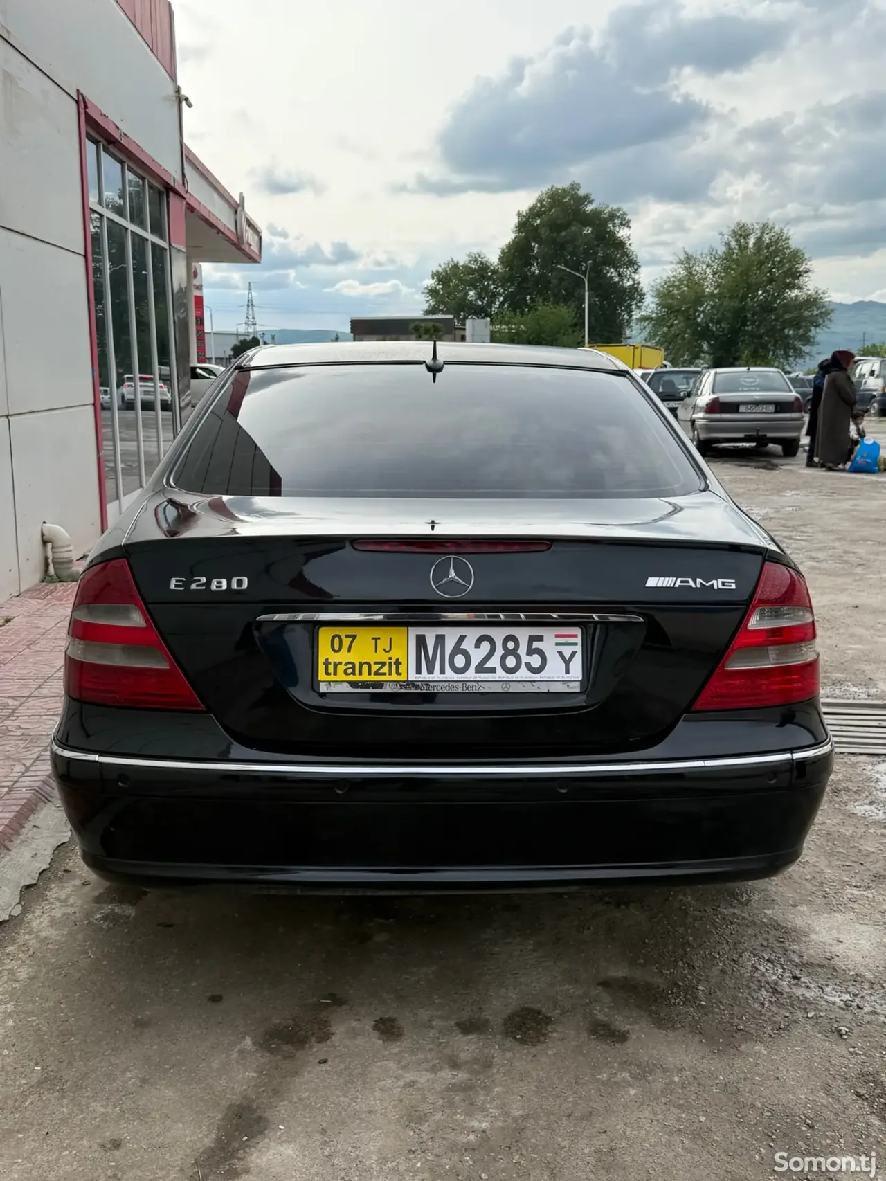 Mercedes-Benz E class 2004 · 2.8 AT