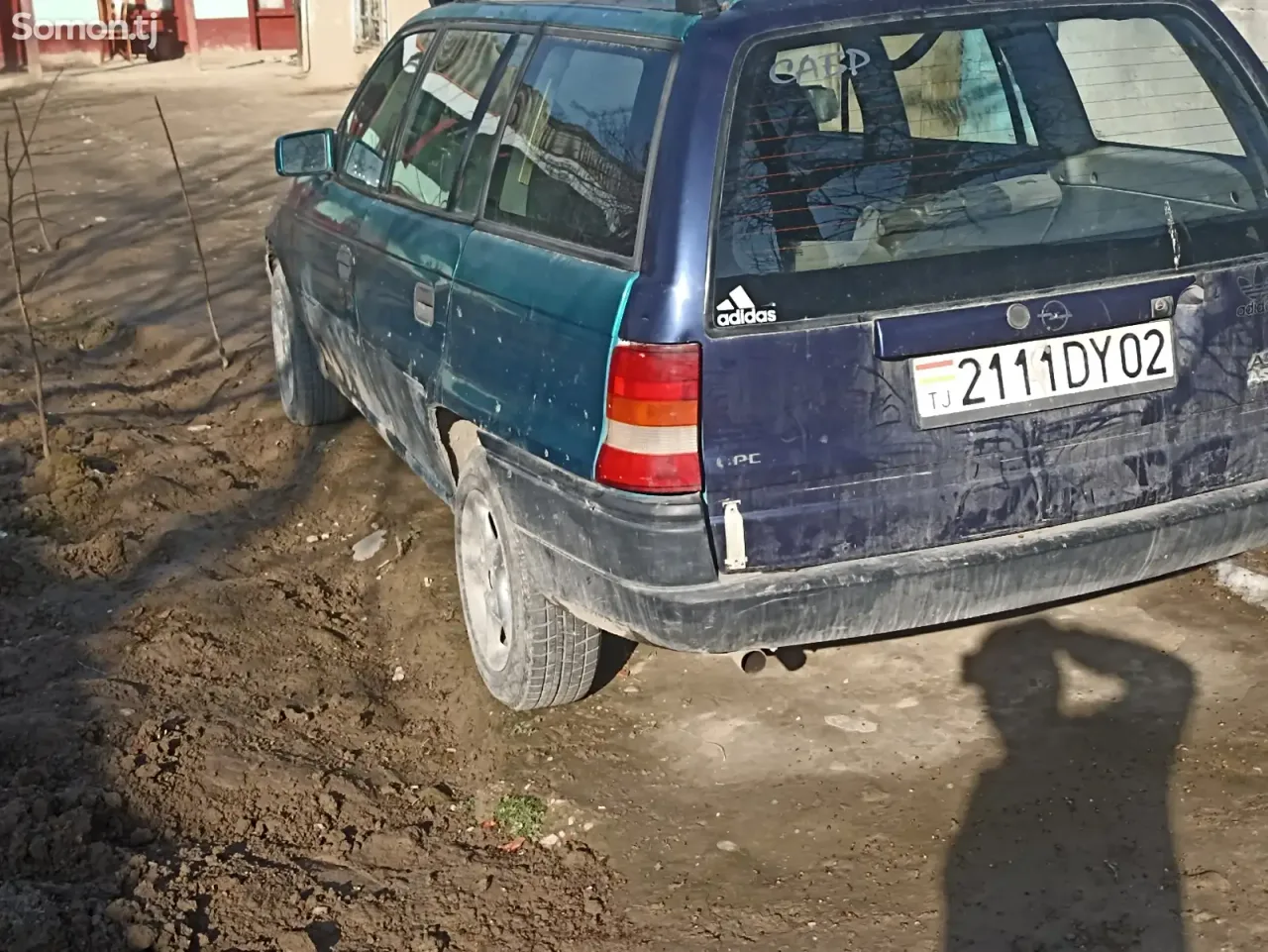 Opel Astra F 1994 · 1.6 MT