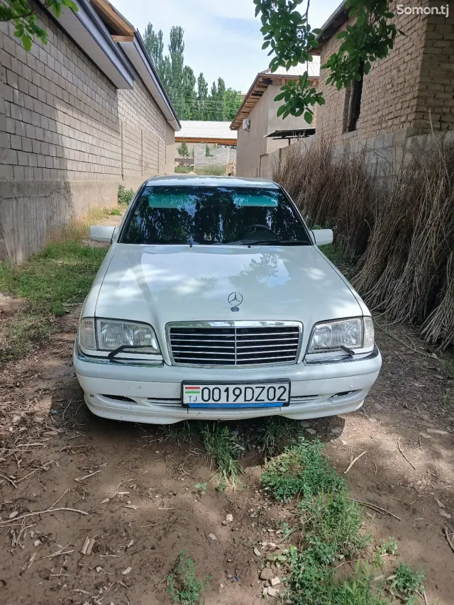 Mercedes-Benz C class 1998 · 1.8 AT