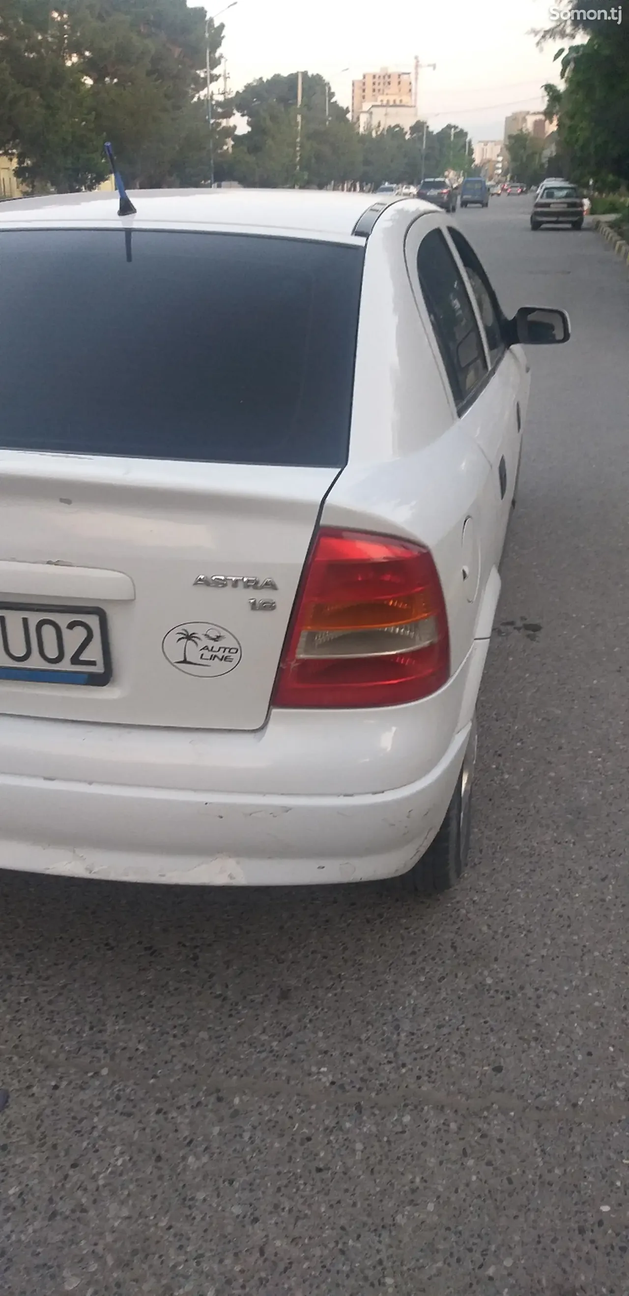 Opel Astra G 1999 · 1.6 MT