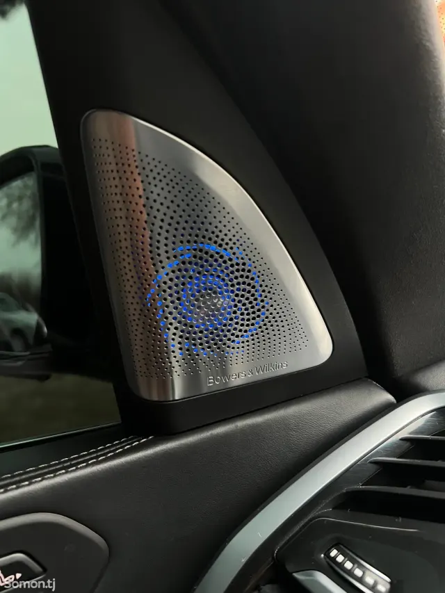 BMW X7 2019 · 3.0 AT