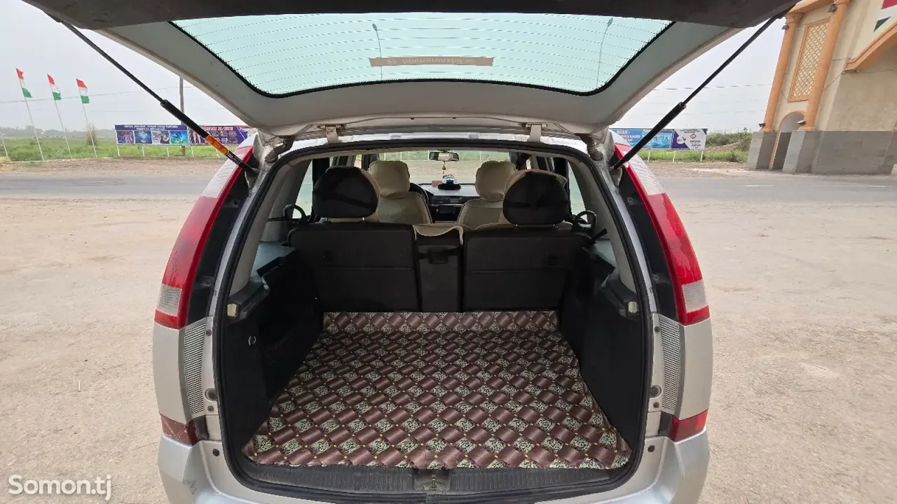 Opel Meriva 2004 · 1.6 MT