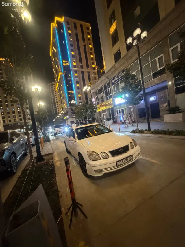 Lexus GS series 1999 · 2.5 AT