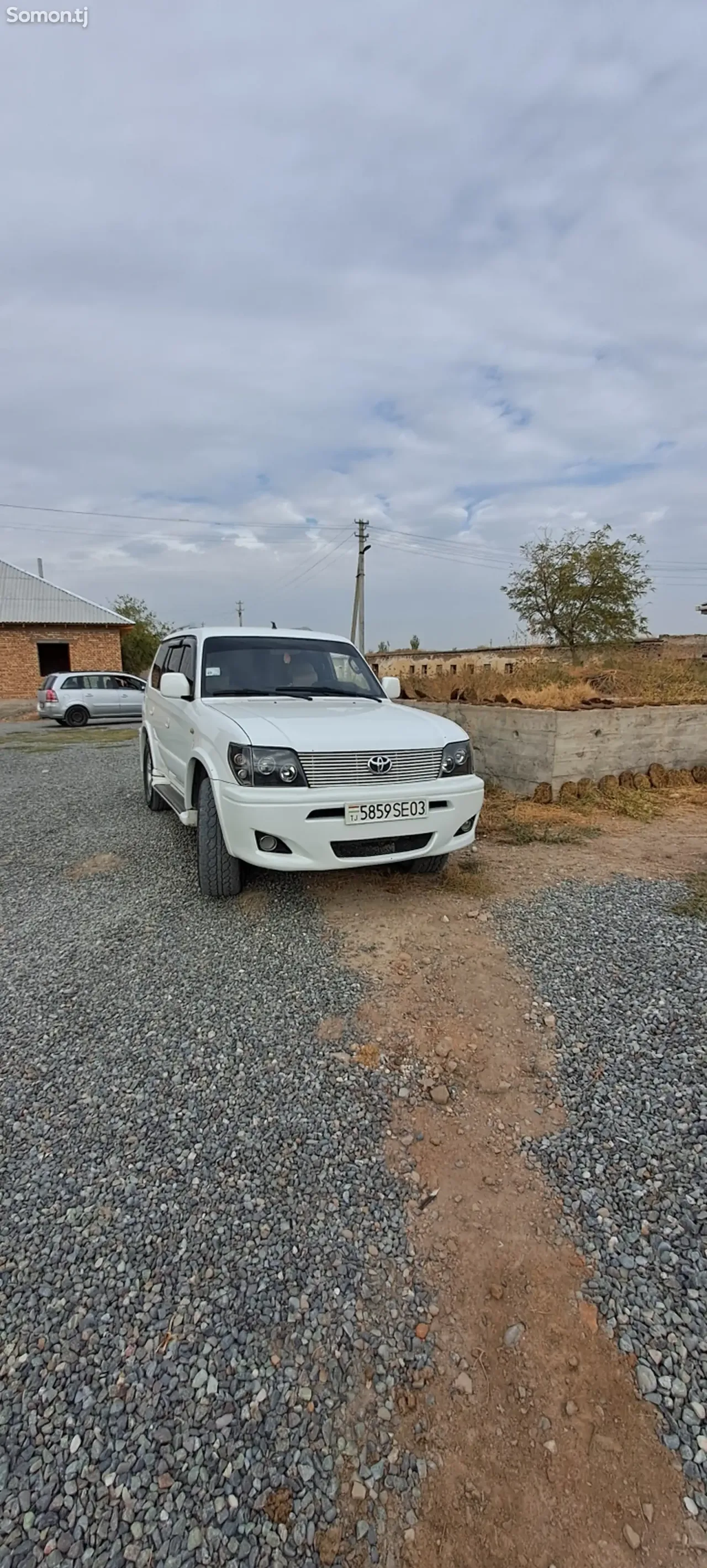 Toyota Land Cruiser Prado 2002 · 3.0 MT