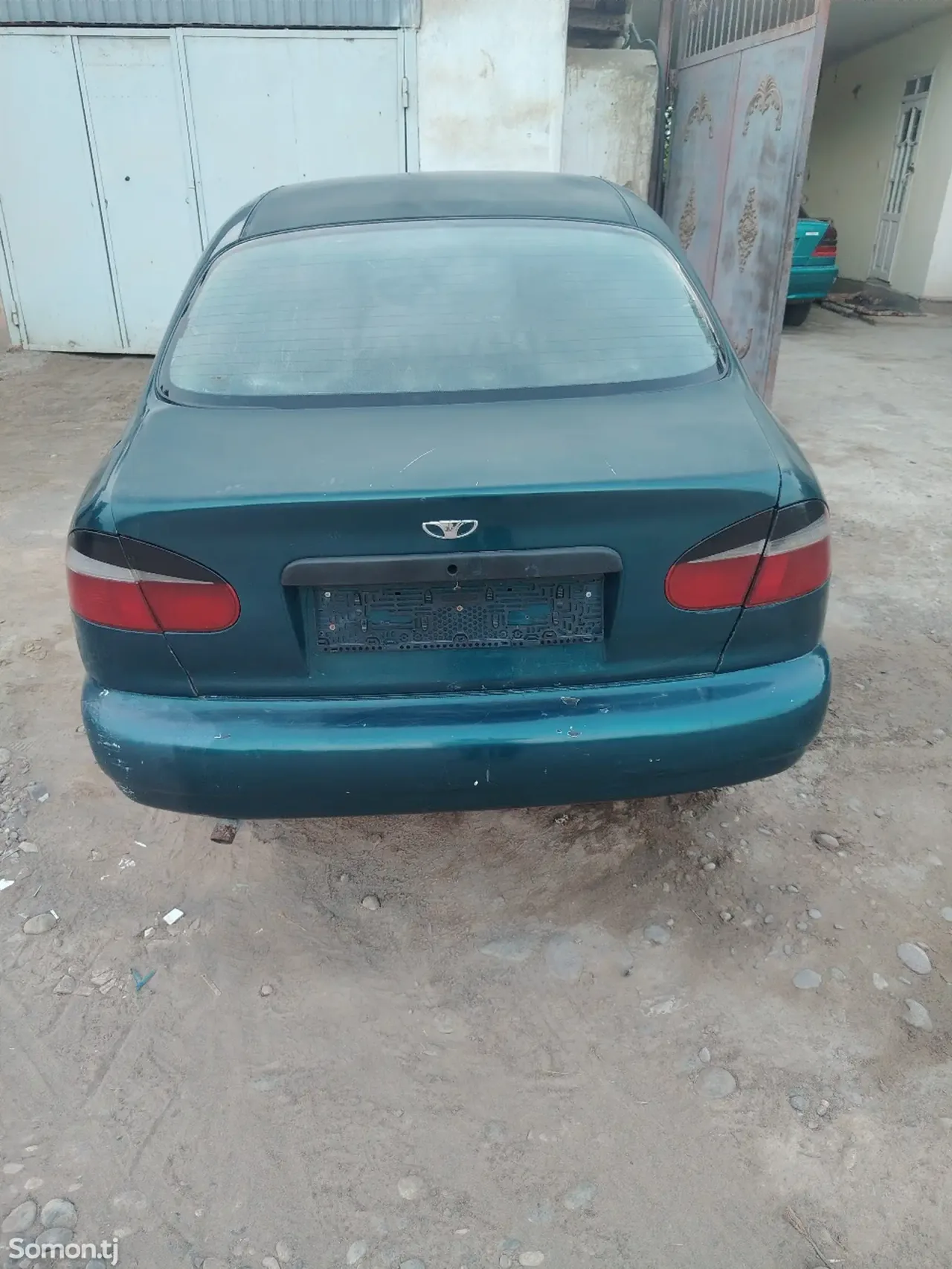 Daewoo Lanos 1997 · 1.6 MT