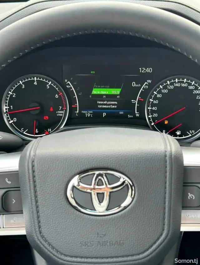 Toyota Land Cruiser 2026 · 4.0 AT